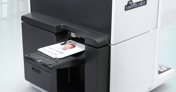 How Oversized ID Badges Can Help Healthcare Facilities Stay Healthy 